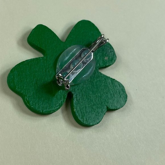Shamrock Clover Pin Brooch St Patrick's Day March 17 Wood Green Unisex - Picture 5 of 9